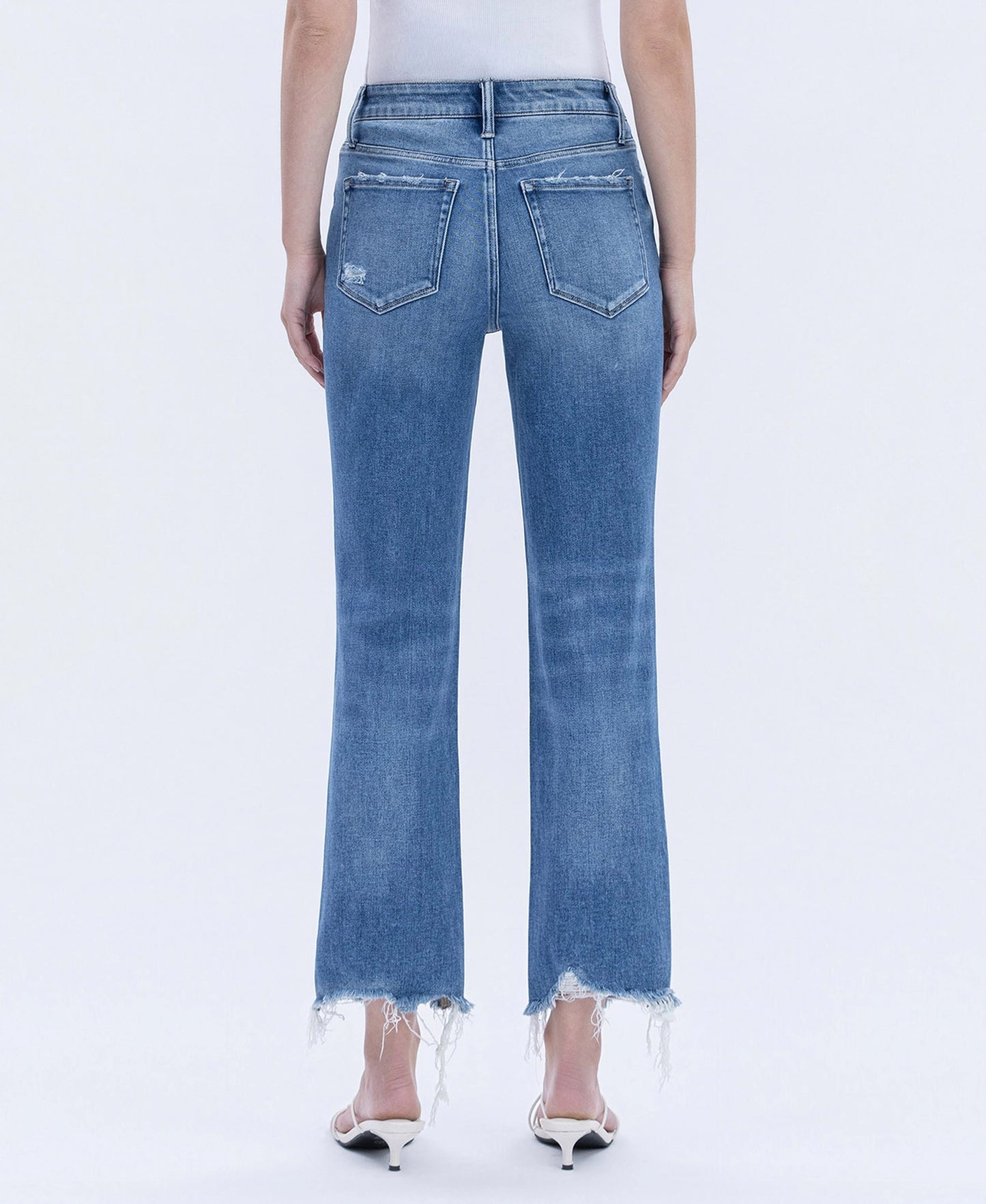 IMPRESSIVE HIGH RISE CROPPED STRAIGHT JEANS