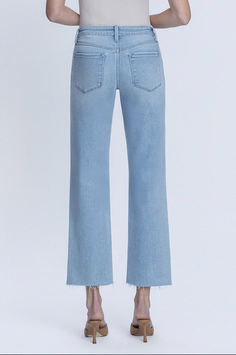 MID RISE CLEAN CUT HEM ANKLE STRAIGHT JEANS