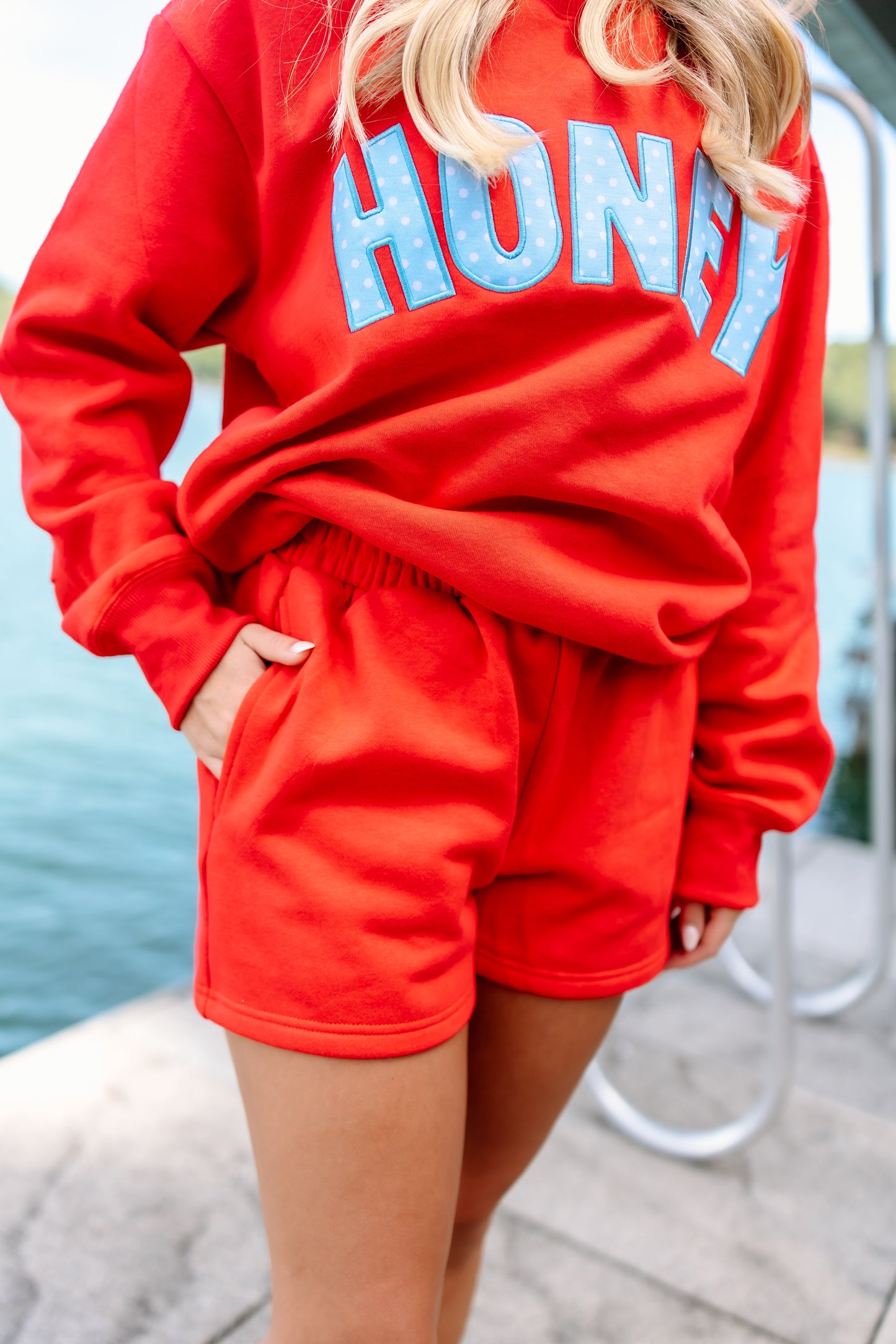 RED HONEY SWEAT SHORTS