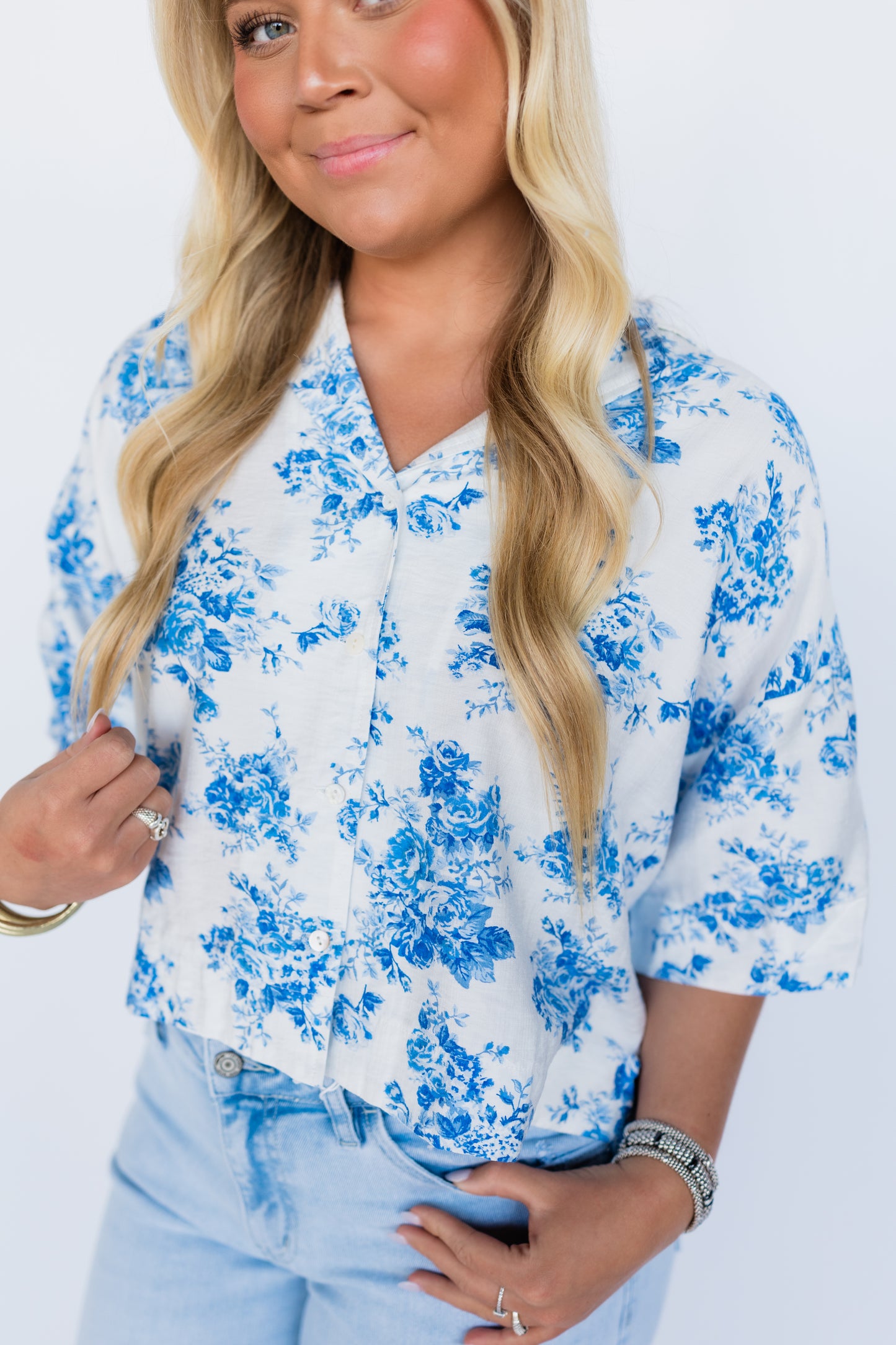 KEEP ON FLORAL BLOUSE TOP