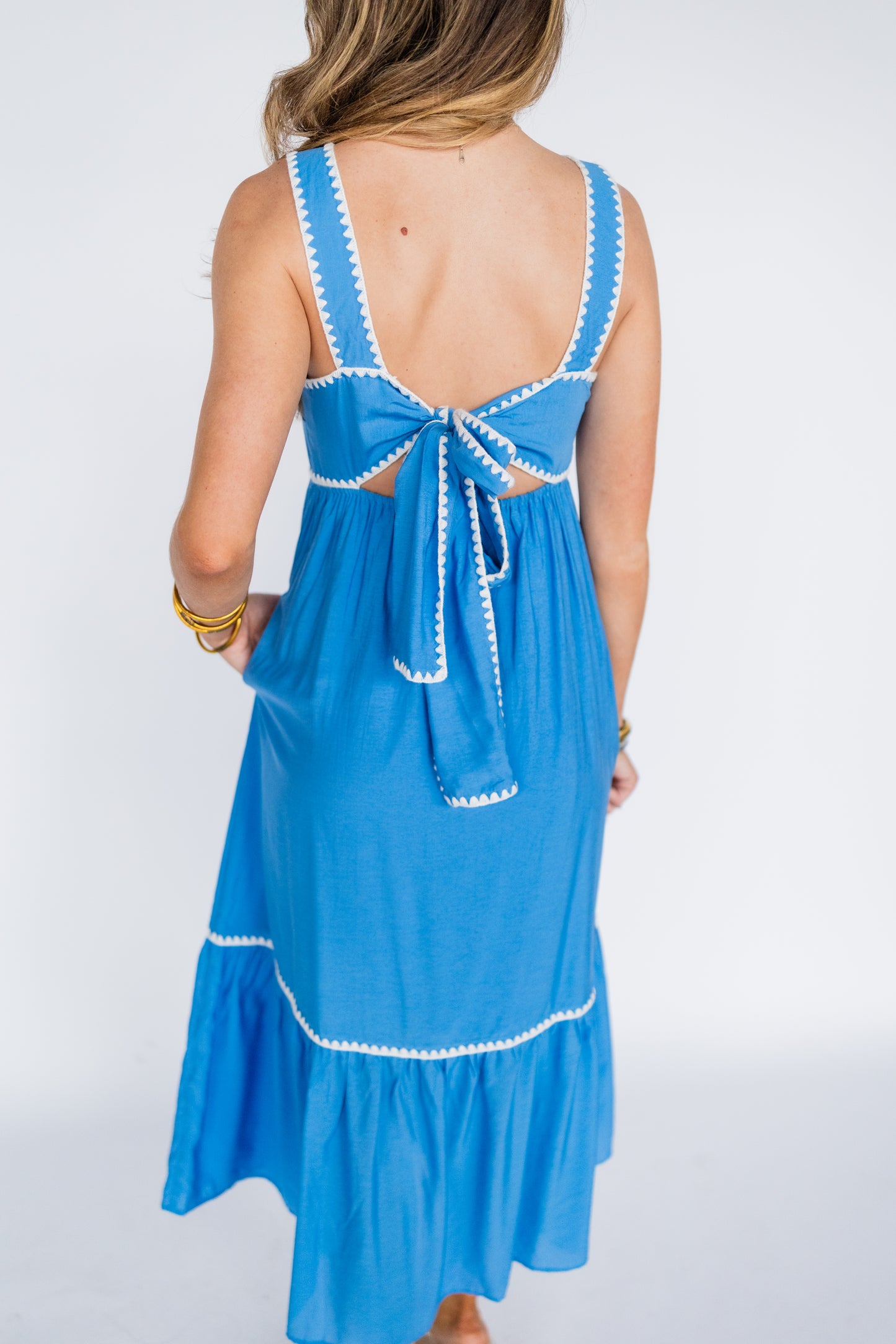 CHAMBRAY CHARM MIDI DRESS