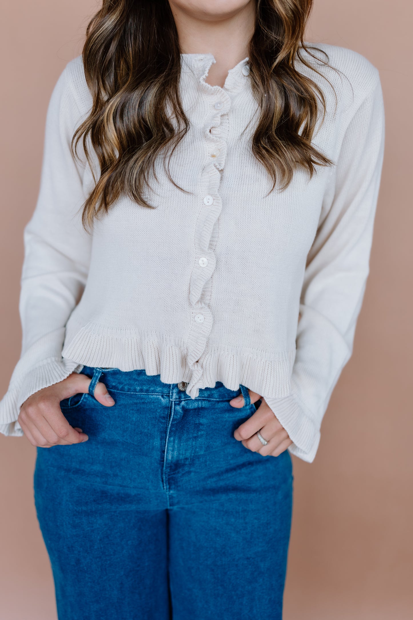 RUFFLE KNIT CARDIGAN TOP