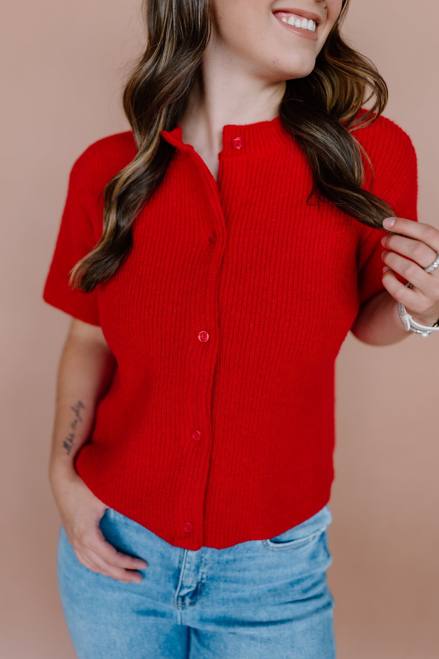 ROUND NECK SHORT SLEEVE CARDIGAN