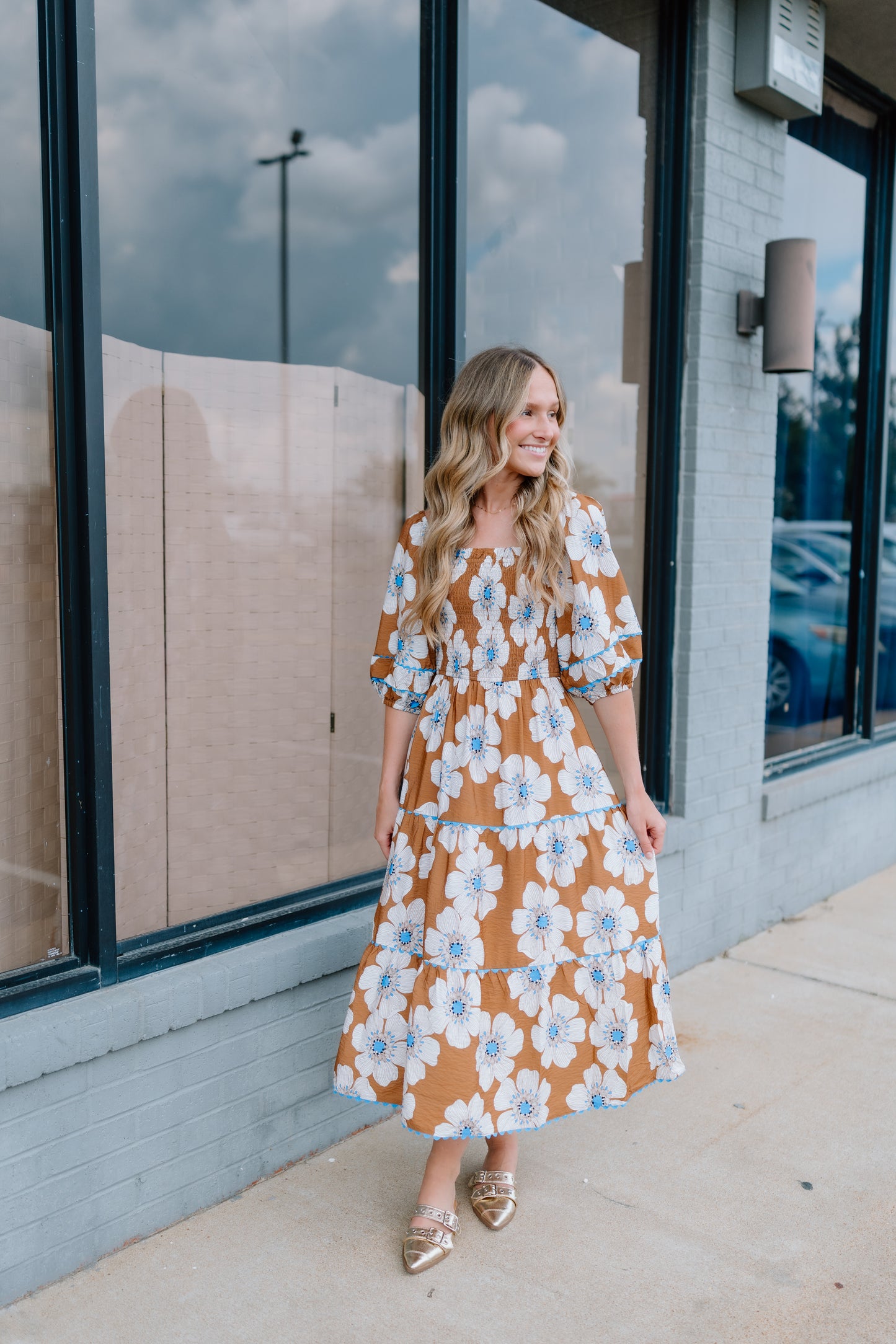 FALLING LEAVES FLORAL MIDI DRESS