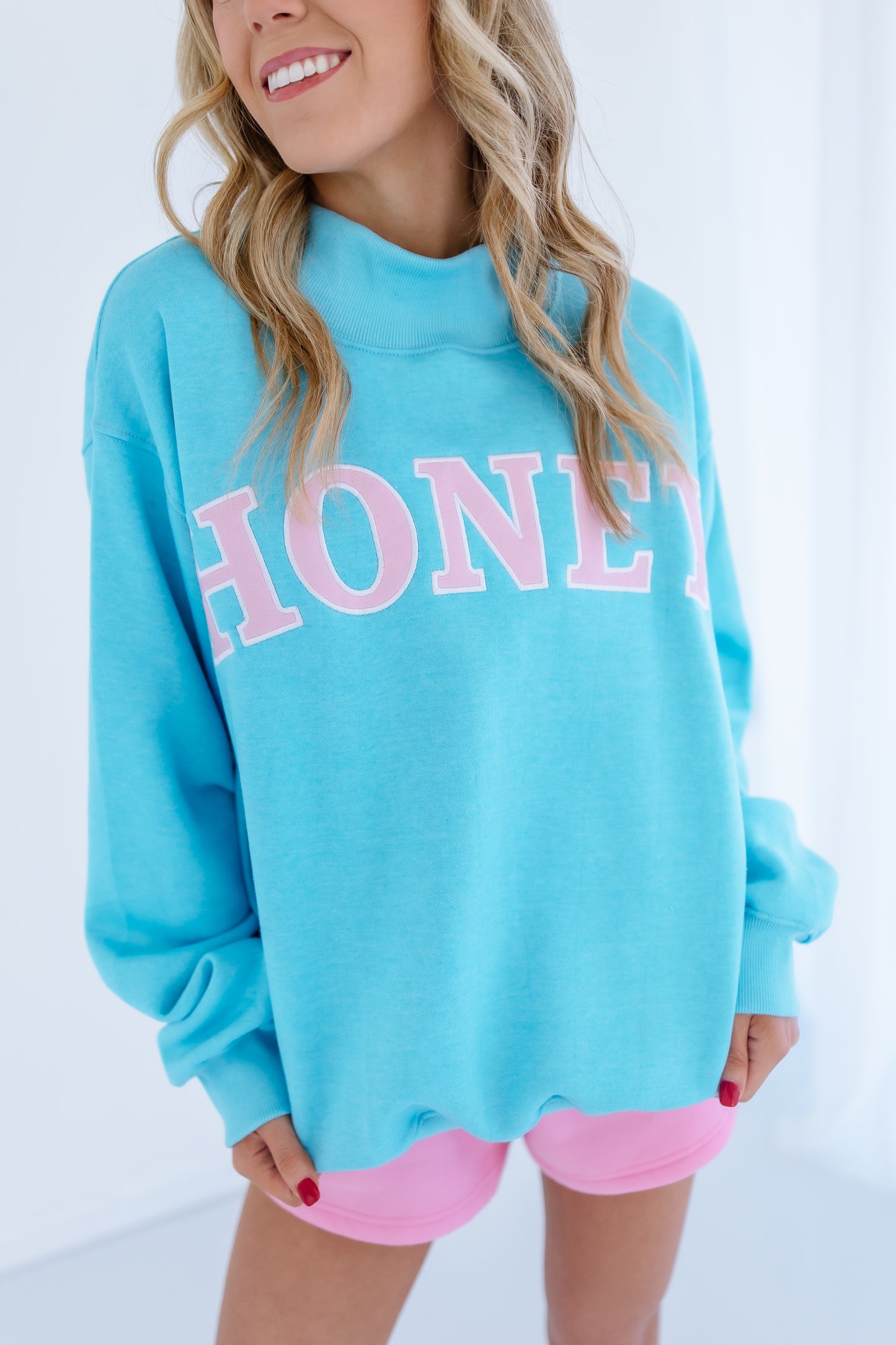 HONEY COTTON CANDY MOCK NECK