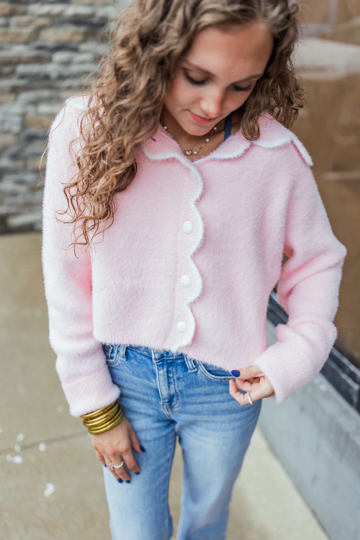 PINK SCALLOP SWEATER