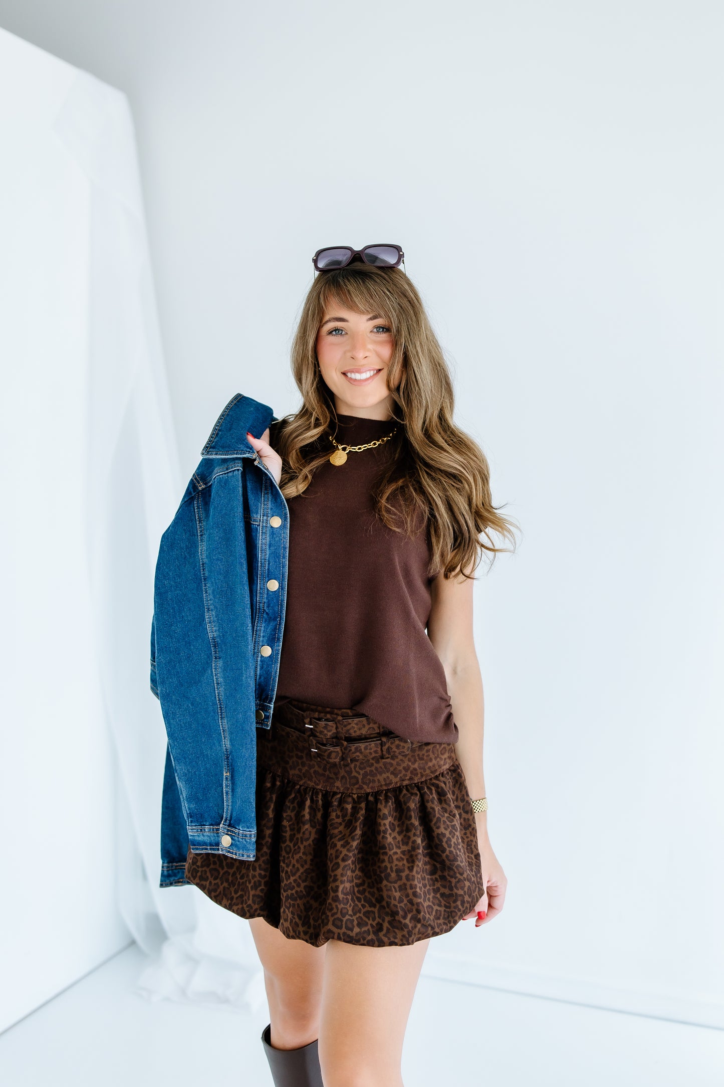 BASIC SWEATER WITH SHIRRING DETAIL
