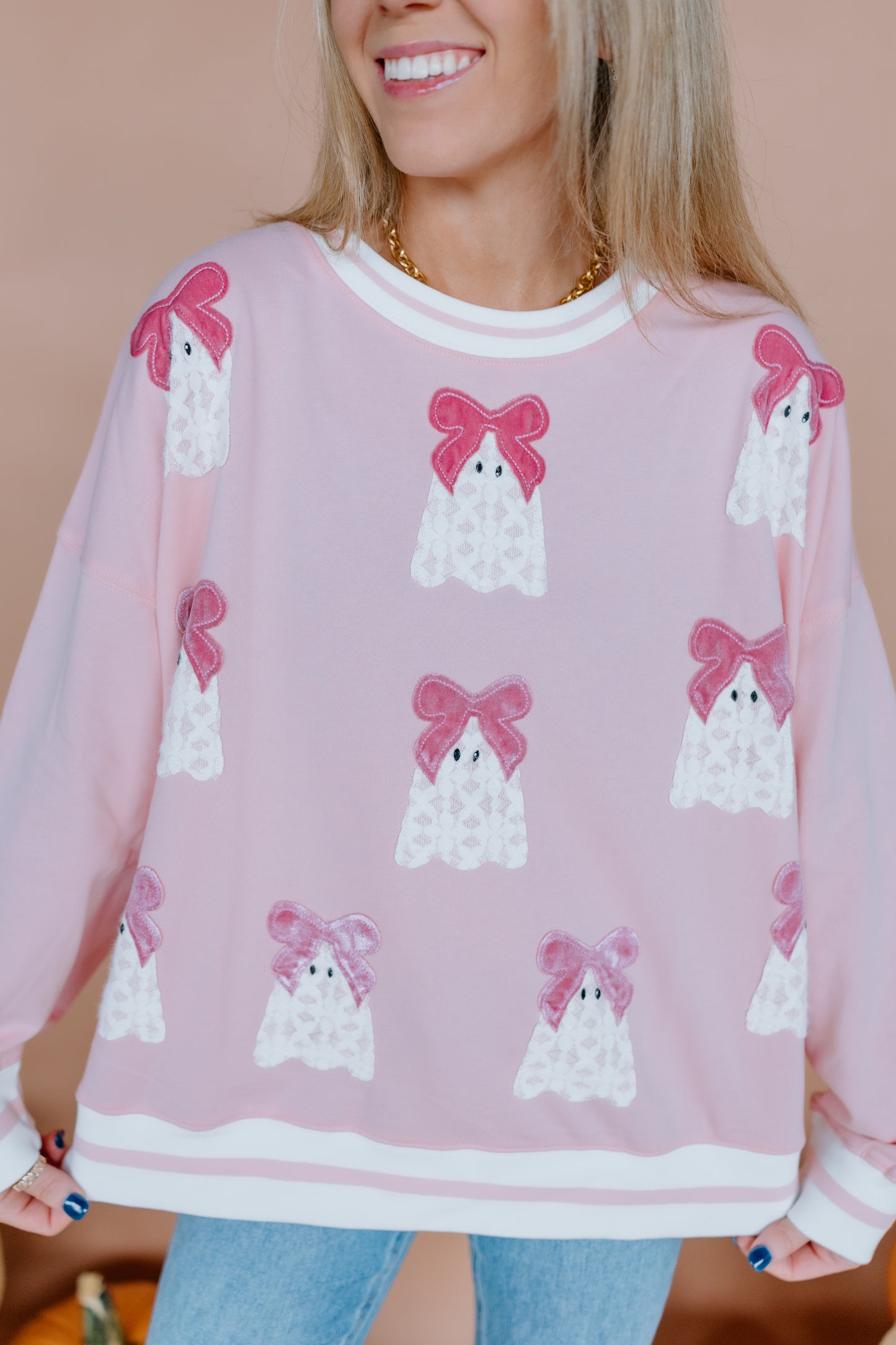 BOOS AND BOWS SWEATSHIRT