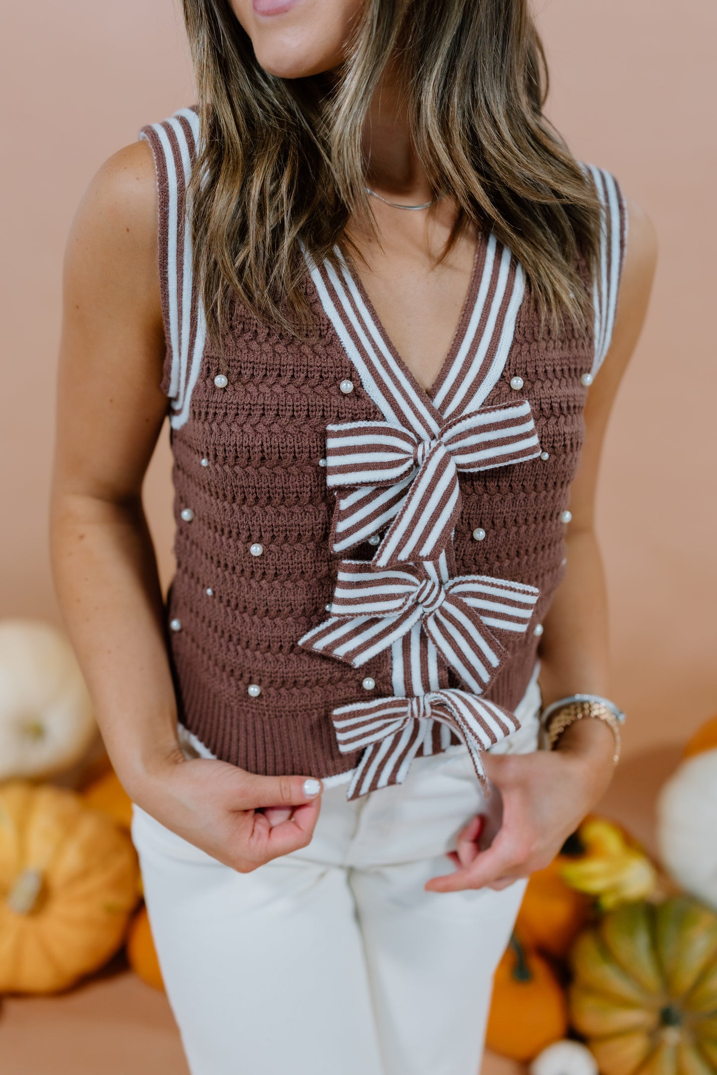 PEARL BOW CROPPED VEST