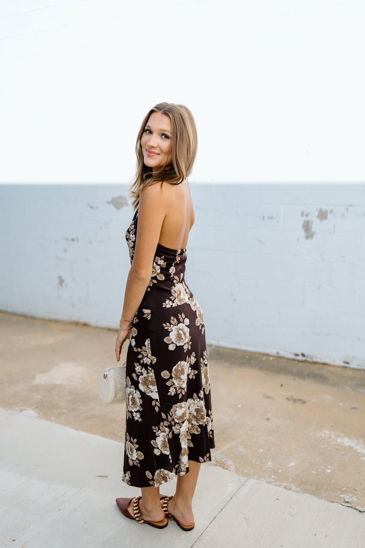 HALTER NECK FLORAL MIDI DRESS