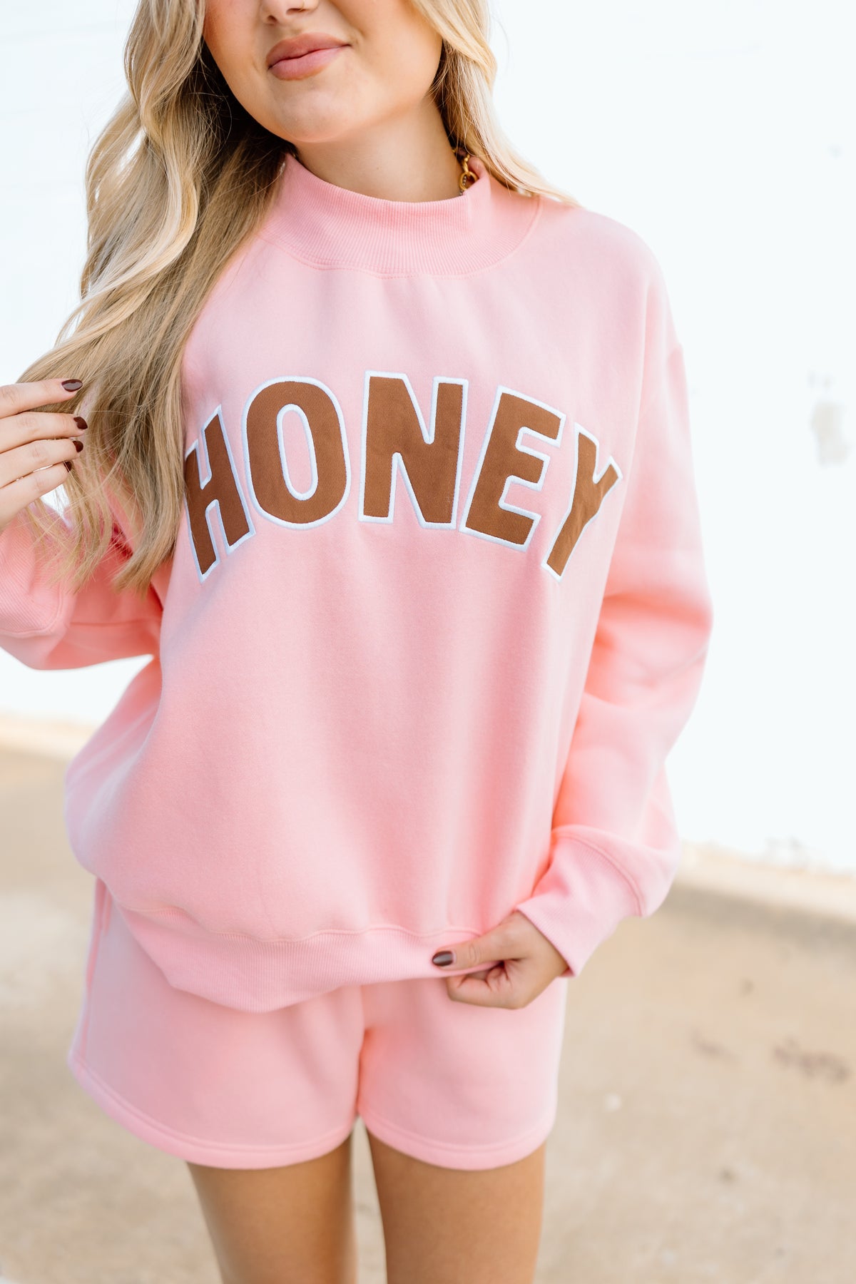 HONEY PINK AND BROWN MOCKNECK