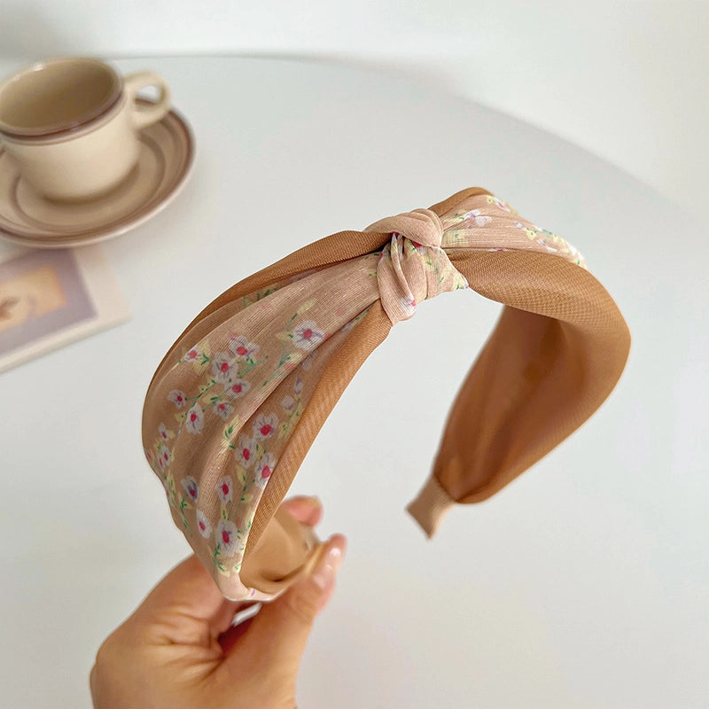 TAN FLORAL KNOT HEADBAND