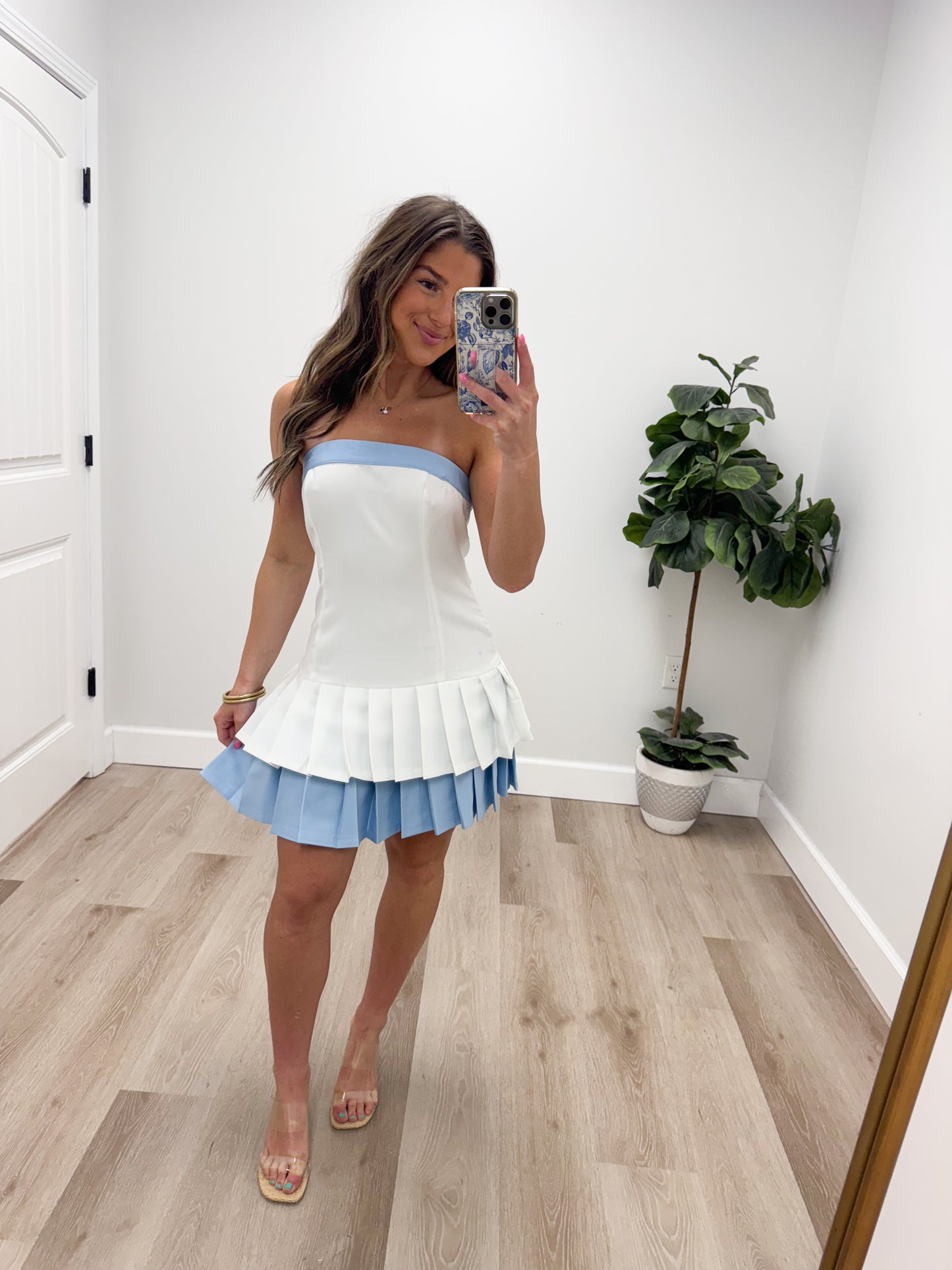 TWO TONE STRAPLESS PLEATED MINI DRESS
