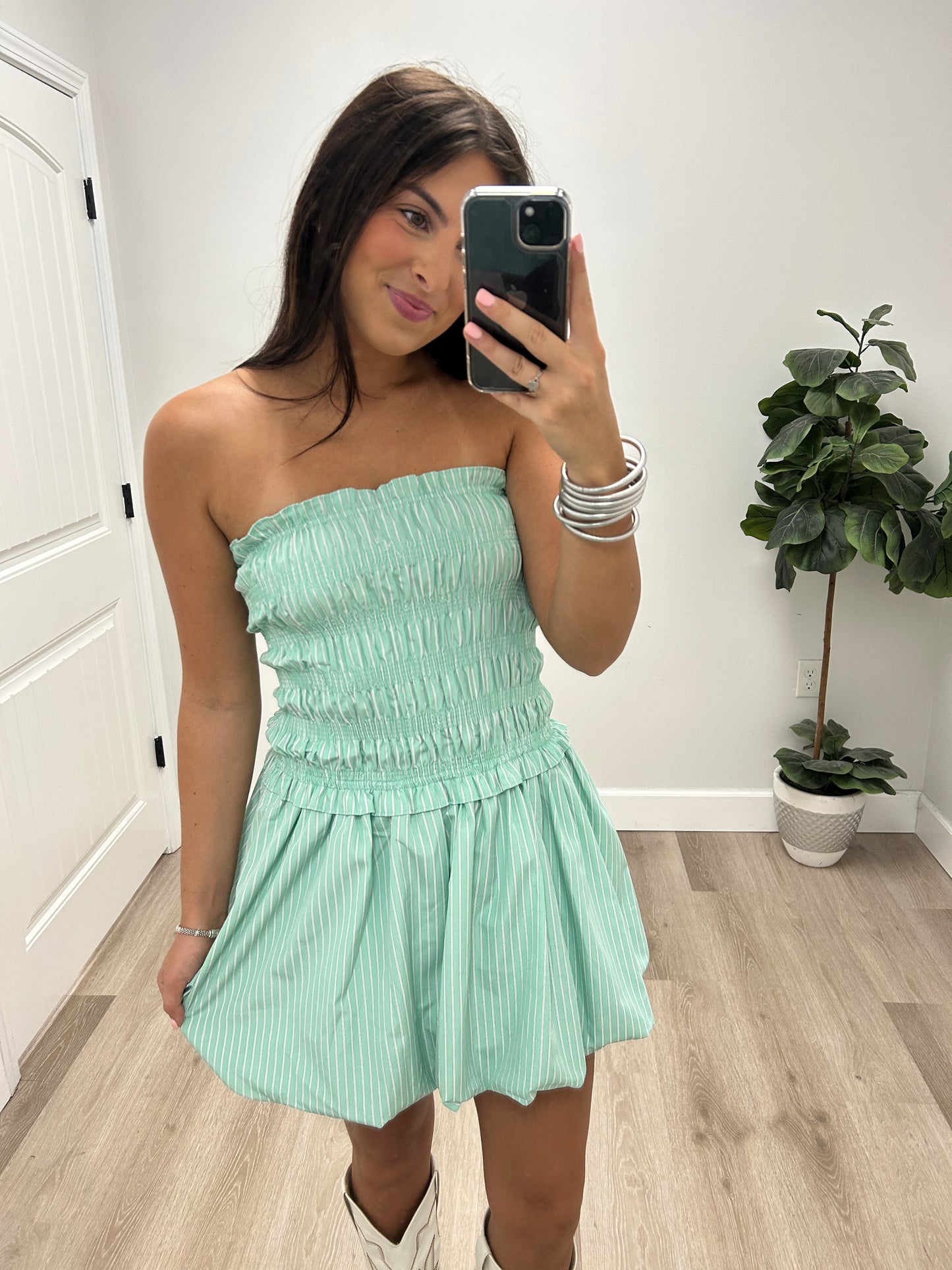 SPRING RAIN STRAPLESS BALLOON MINI DRESS