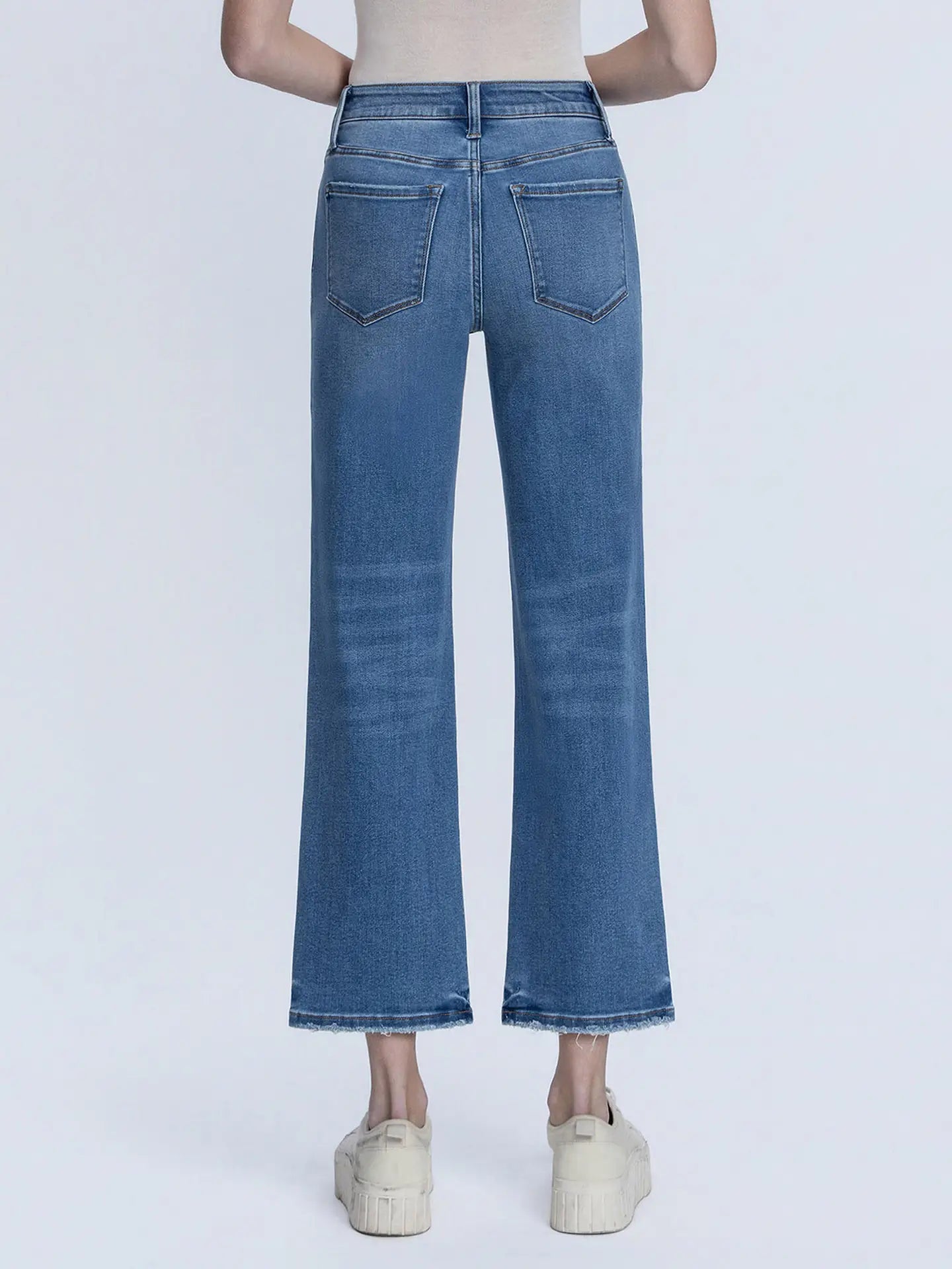 HIGH RISE MEDIUM WASH SLIM WIDE JEANS