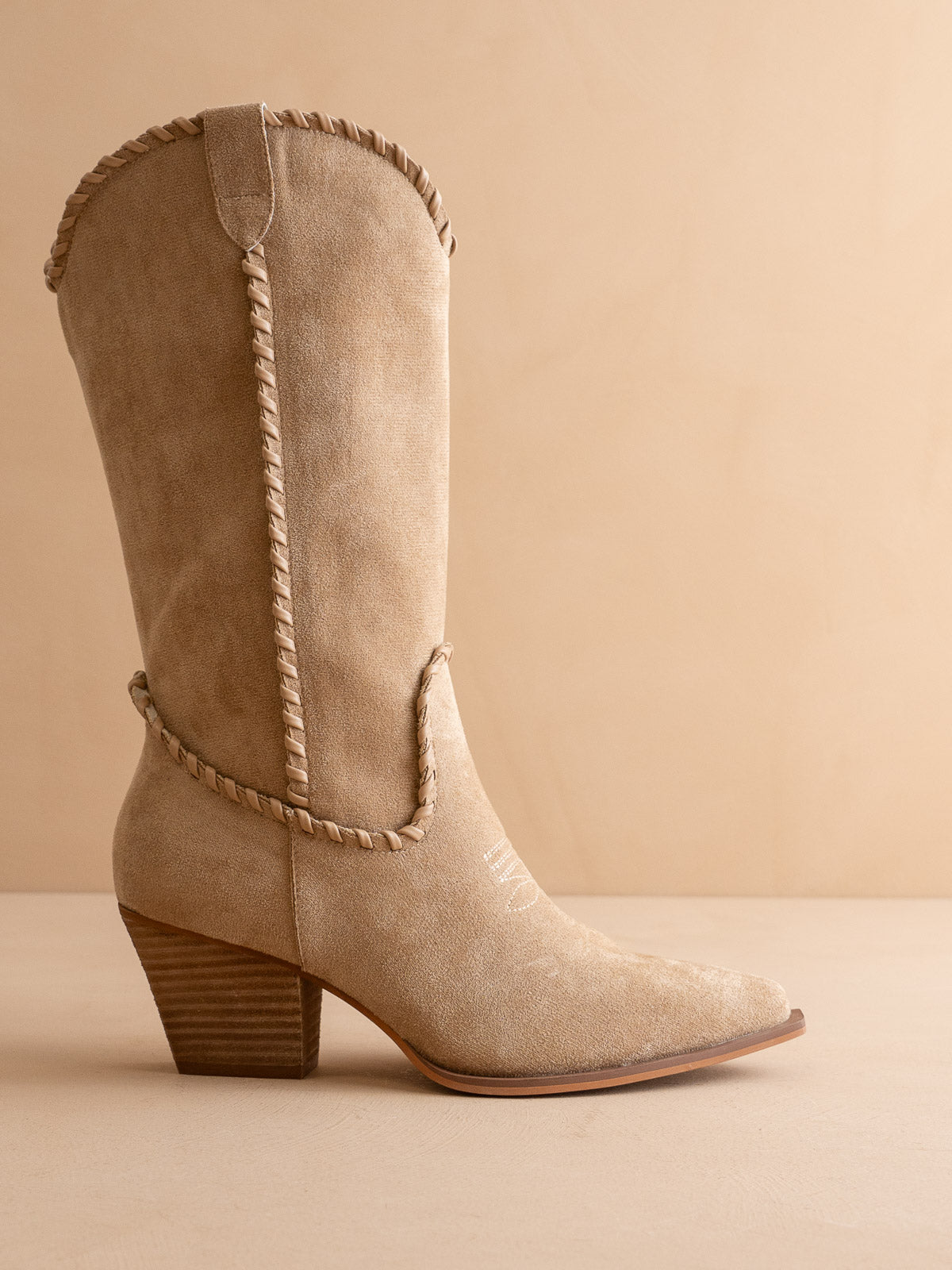 THE TILLEY ALMOND WESTERN BOOT