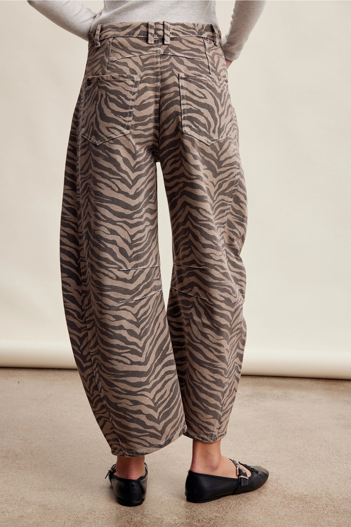 ZEBRA PRINT BARREL JEANS