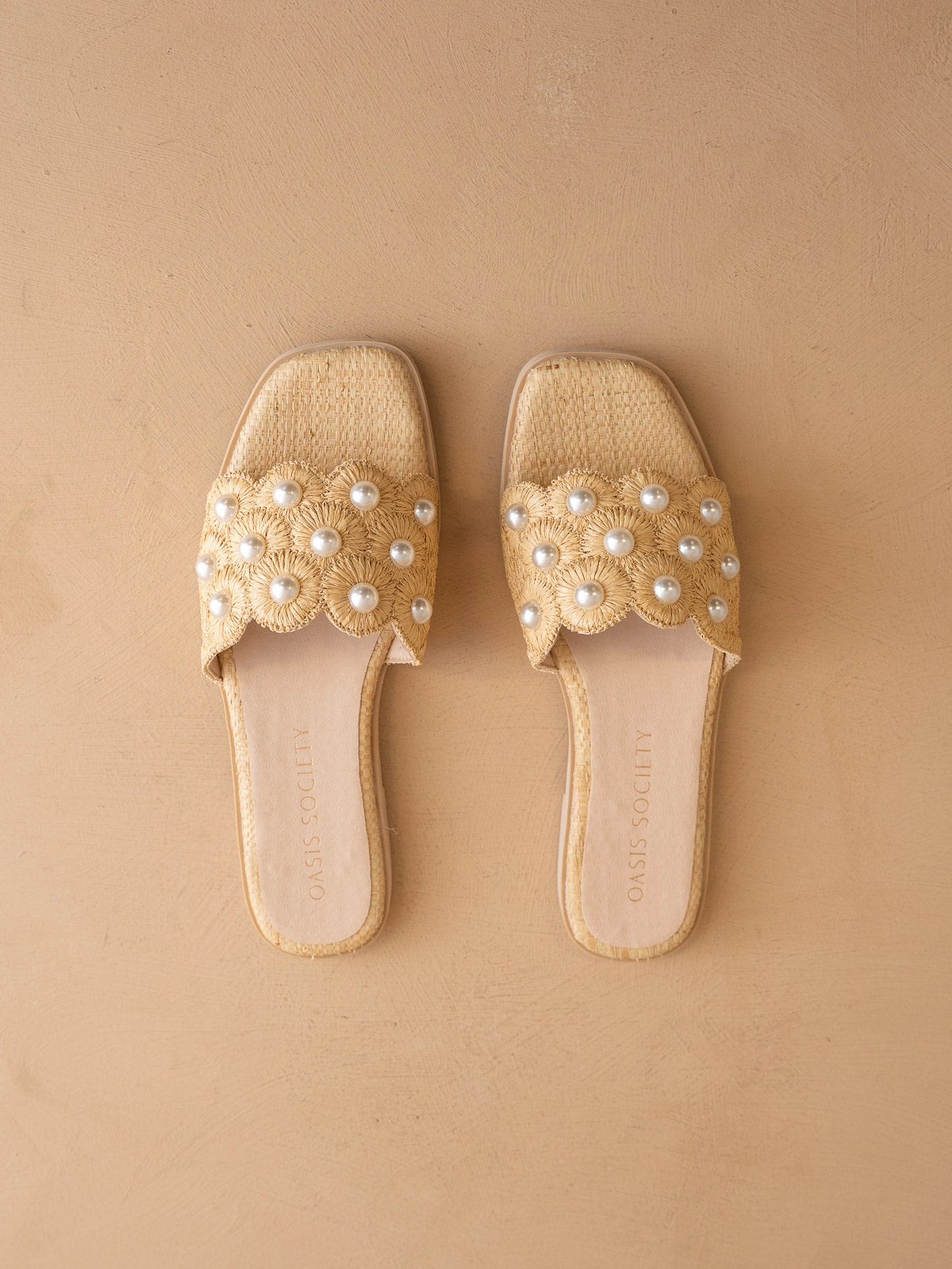 THE CATHLEEN PEARL SANDAL