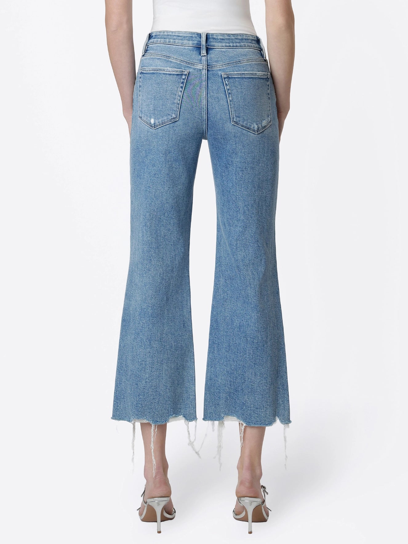 MID RISE DISTRESSED CROP VINTAGE FLARE JEANS