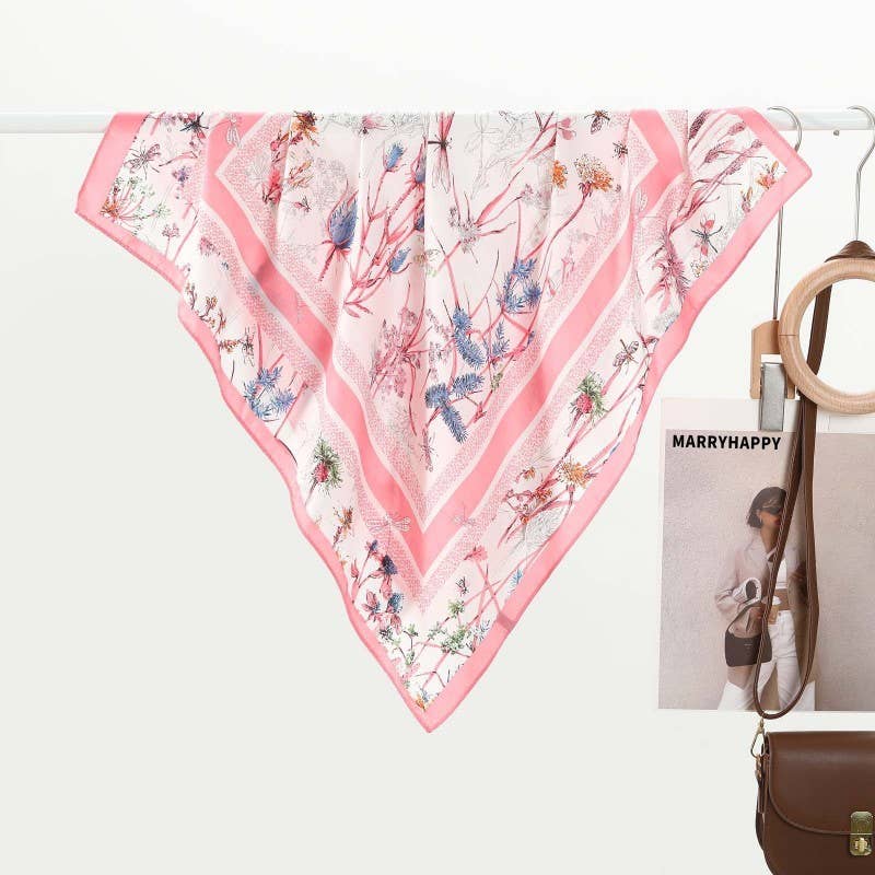 LARGE PRINT SILKY FEEL BANDANA SCARF | 40SC673