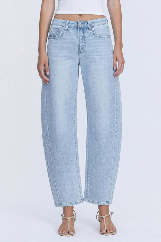 LIGHT WASH HIGH RISE BARREL JEANS