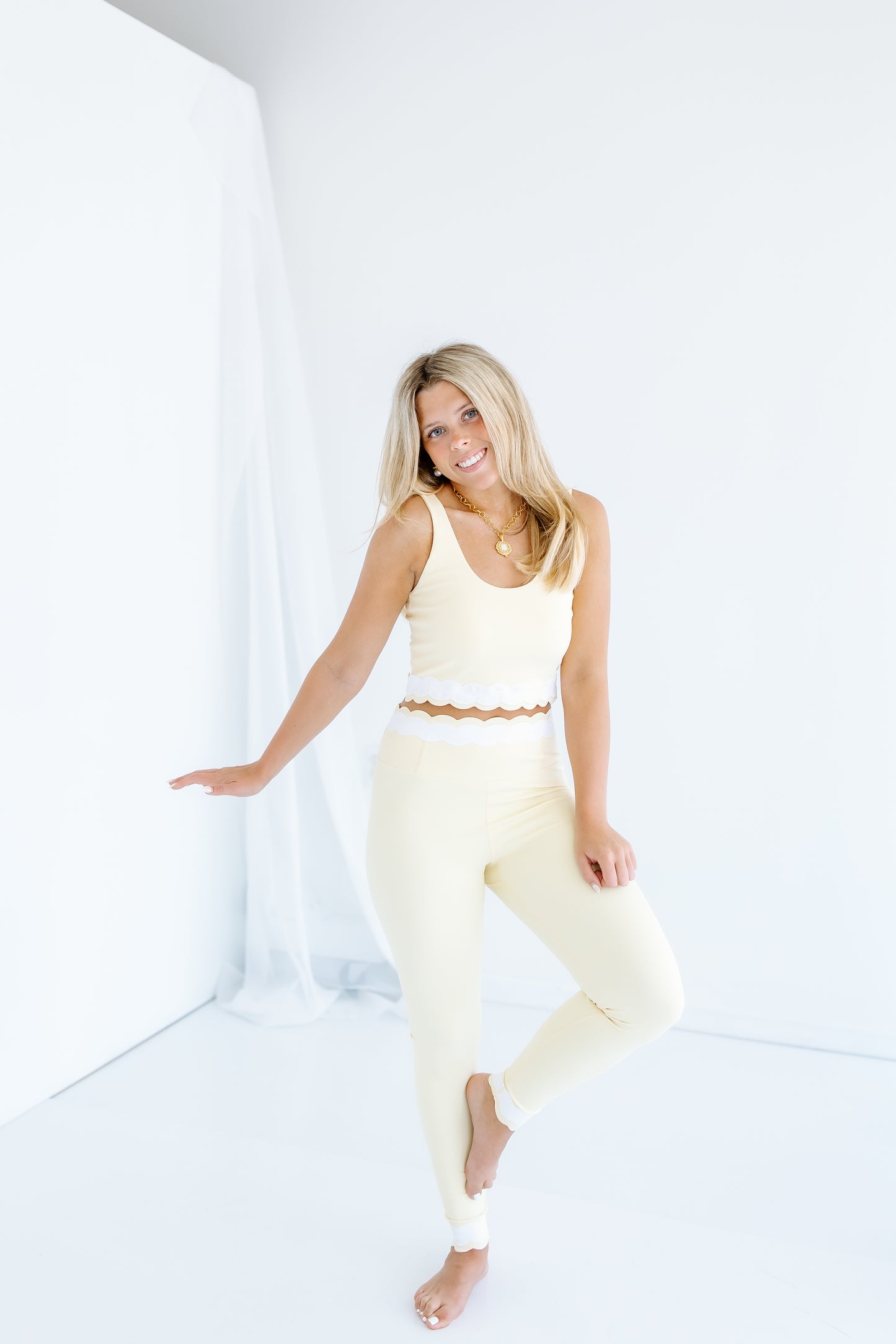 SCALLOPED TANK AND LEGGINGS SET