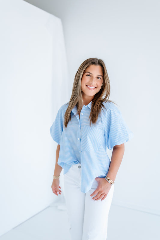 CANT SAY BOXY BUBBLE BUTTON DOWN TOP