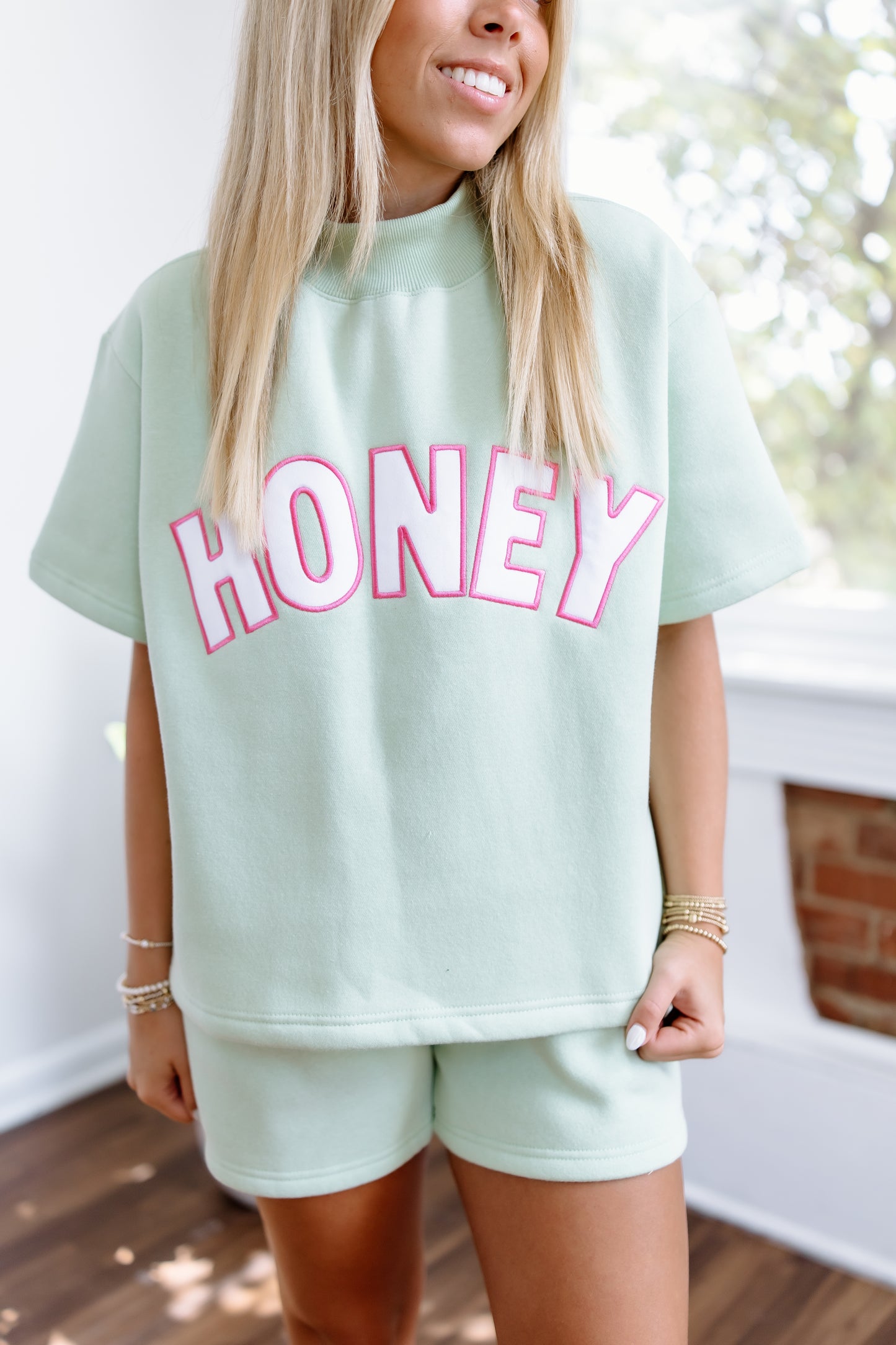 HONEY SEAFOAM SHORTS