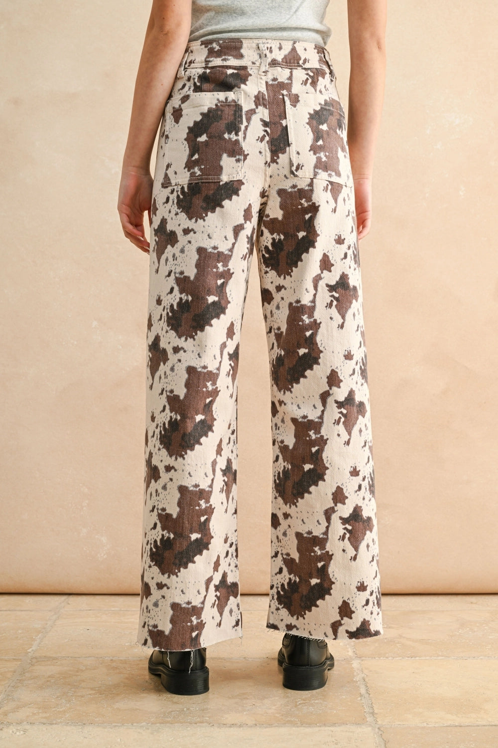 COW PRINT STRETCH PANTS