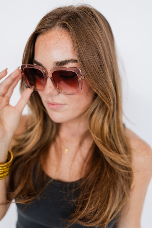 SANDRA- LIGHT PINK CRYSTAL GRADIENT SUNGLASSES