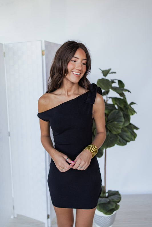 ASYMMETRICAL SHOULDER SWEATER DRESS