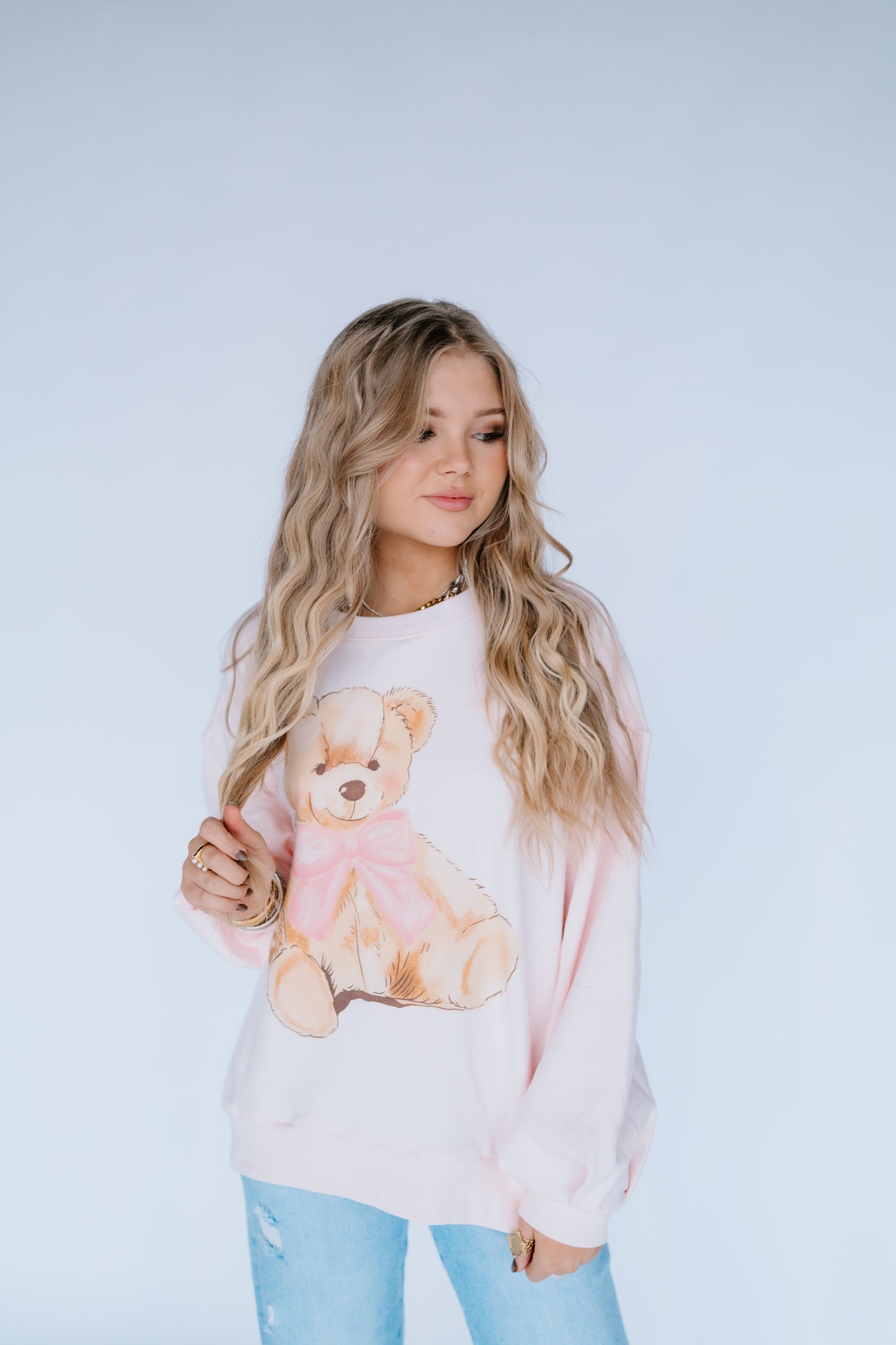 BEAR BOW SWEATSHIRT