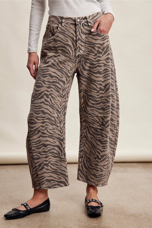 ZEBRA PRINT BARREL JEANS