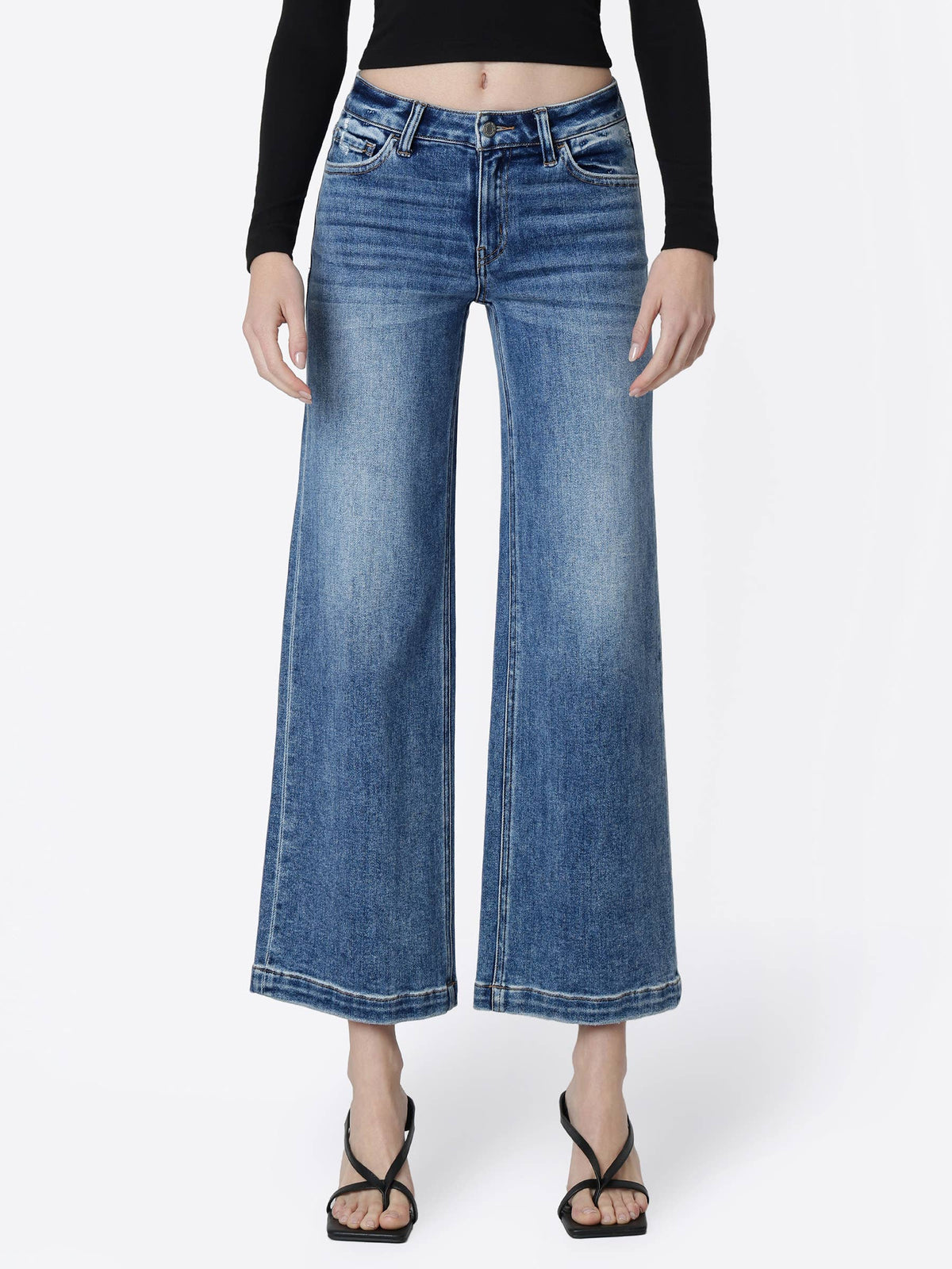 MID RISE MEDIUM WASH ANKLE WIDE JEANS