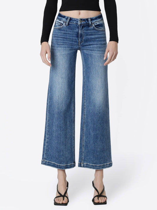 MID RISE MEDIUM WASH ANKLE WIDE JEANS