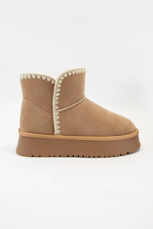 TARA CROCHET STITCHED EDGE SHERPA BOOTS