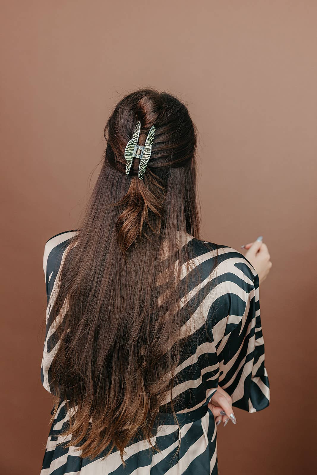 KAXI House of Her Zebra Acetate Claw - Two Sizes