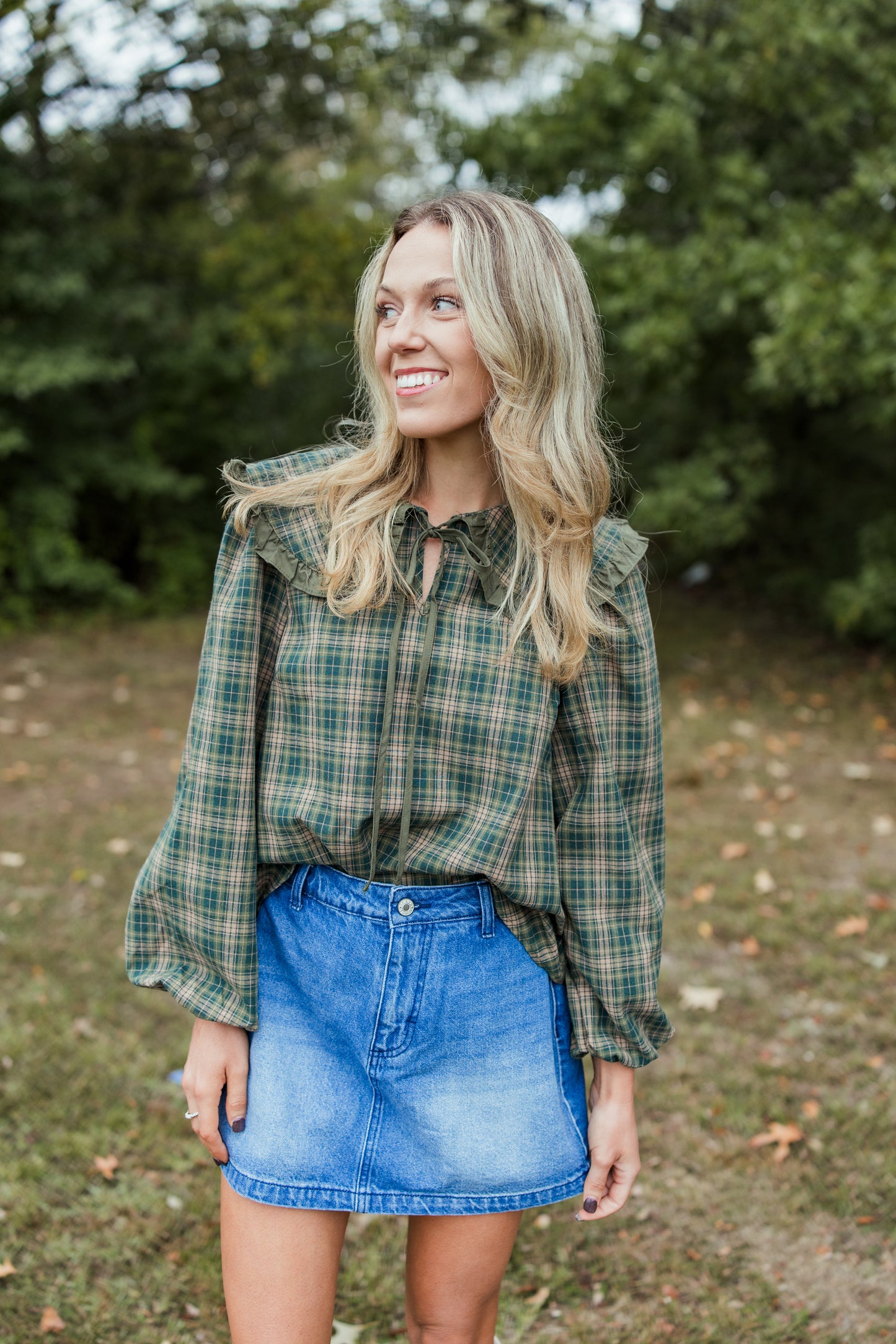 APPLE PICKING COLLAR BLOUSE TOP