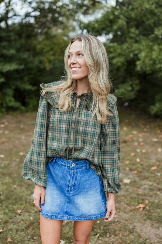 APPLE PICKING COLLAR BLOUSE TOP