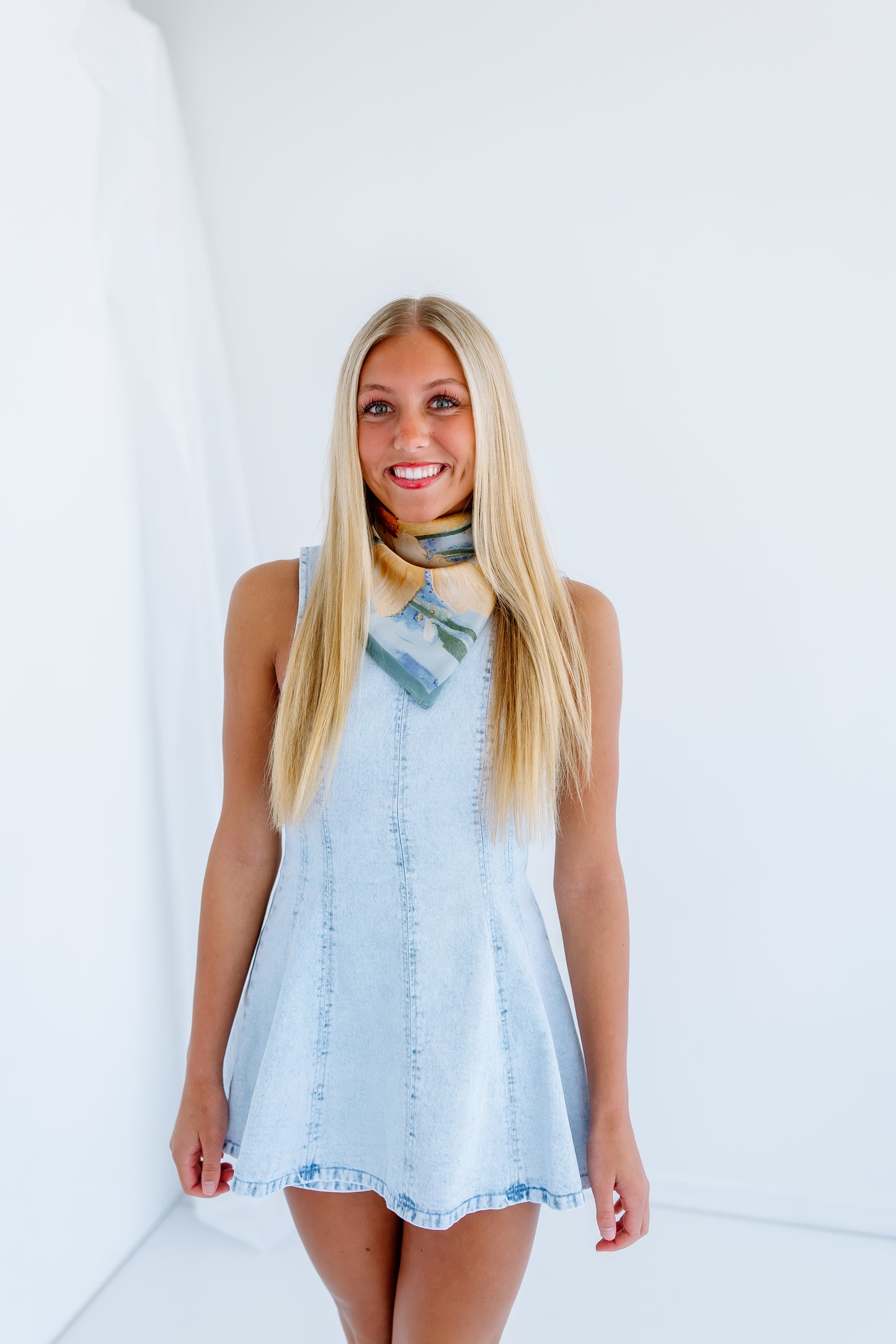 ROUND NECK DENIM ROMPER