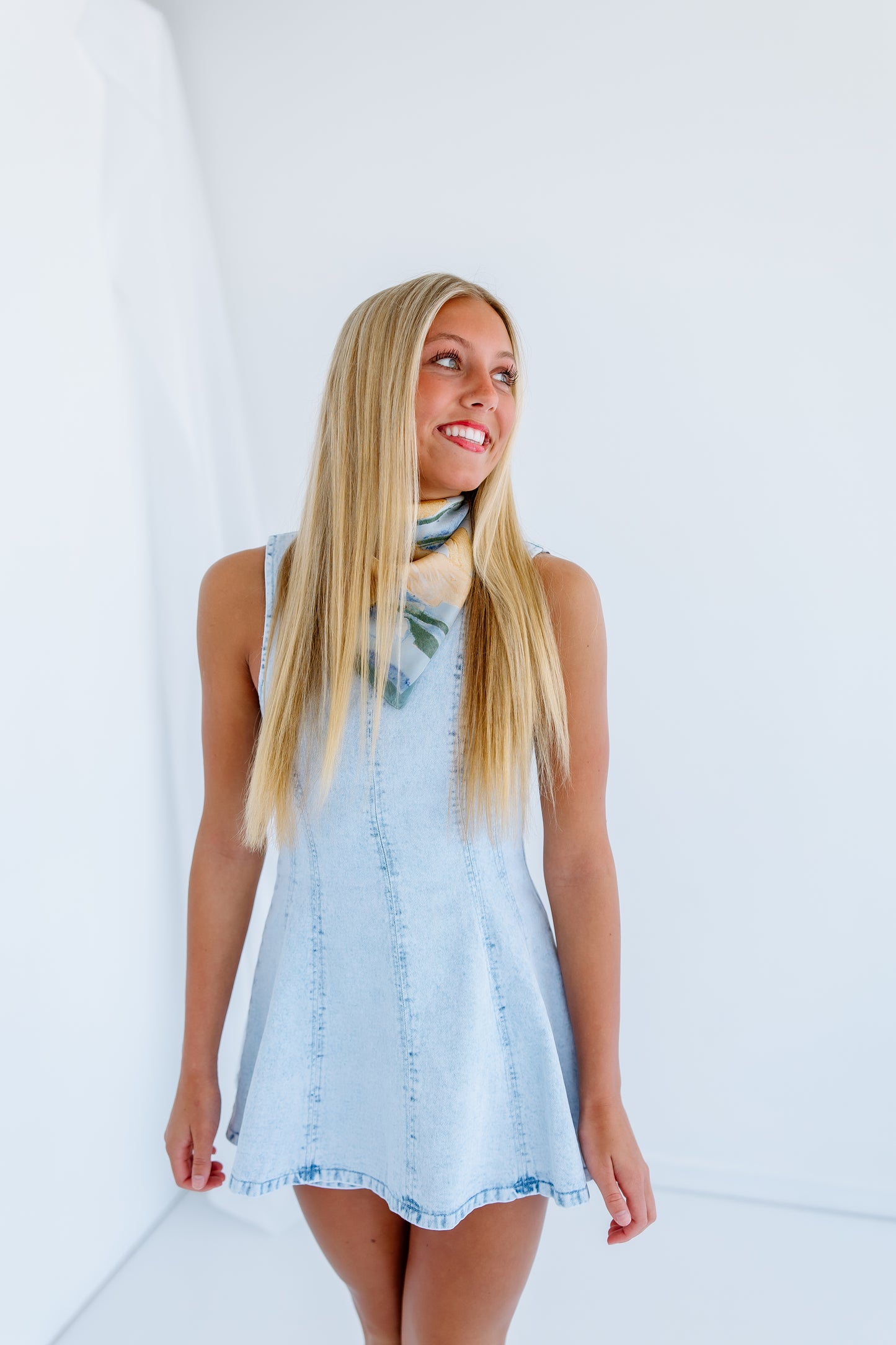 ROUND NECK DENIM ROMPER