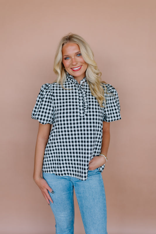 RUFFLE COLLAR PUFF SLEEVE TOP