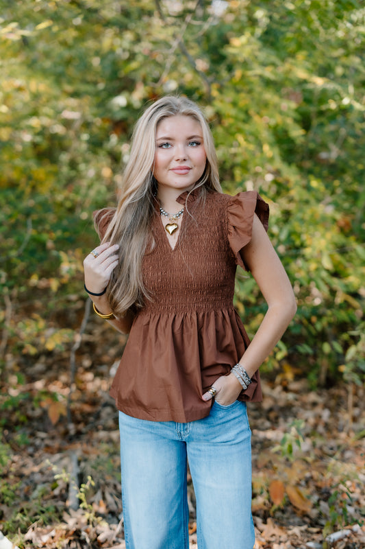 FLUTTER SLEEVES AND FALLING LEAVES TOP