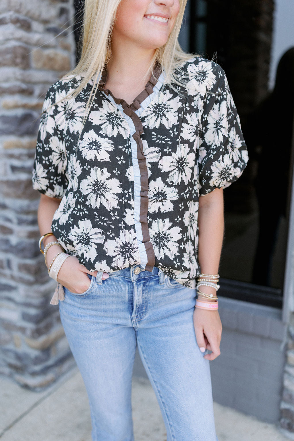 LOOK AT ME FLORAL TOP