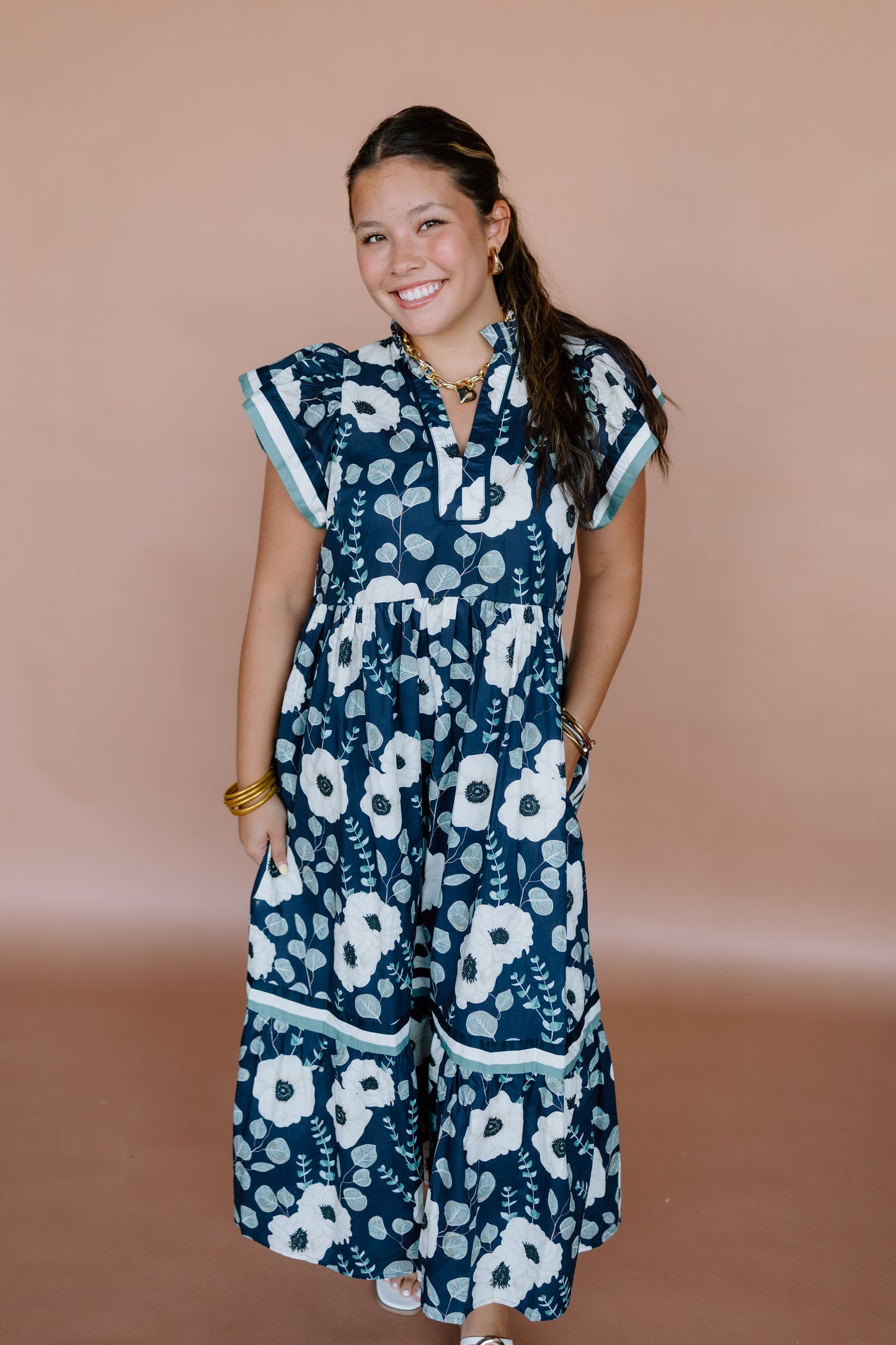 WALKING AWAY FLORAL MIDI DRESS