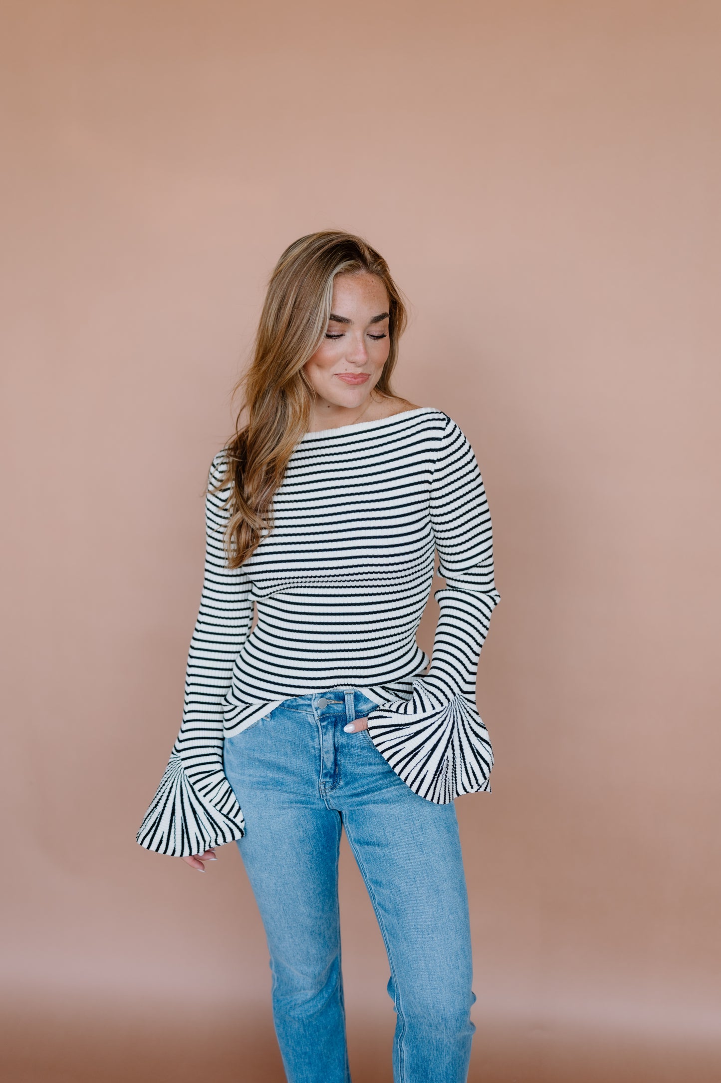 LONG SLEEVE STRIPED SWEATER