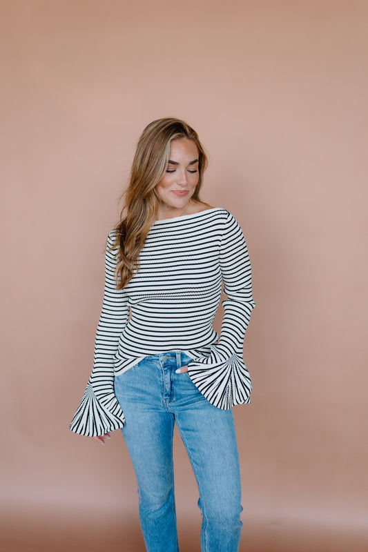 LONG SLEEVE STRIPED SWEATER