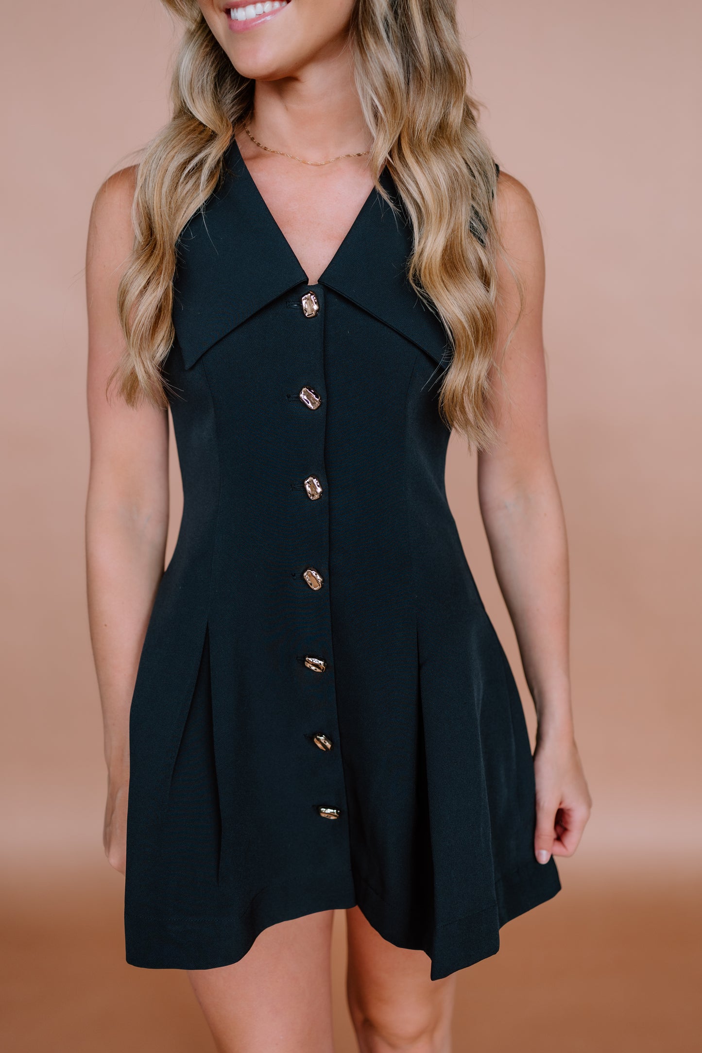 PETER PAN COLLAR MINI DRESS