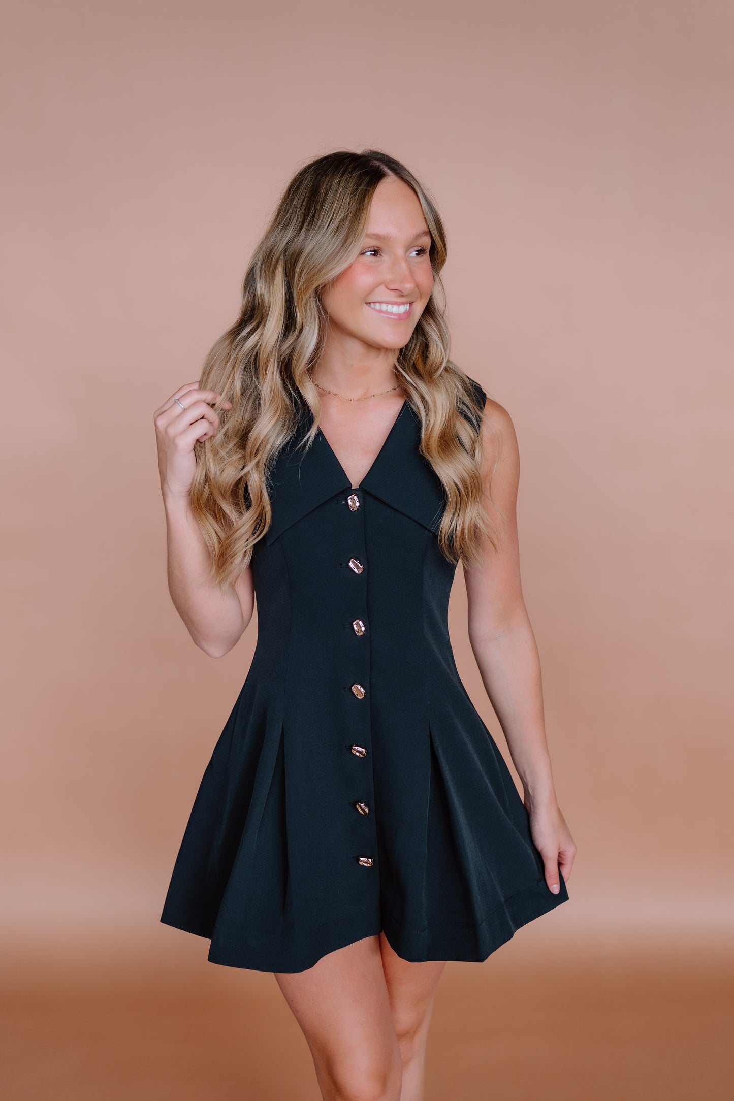PETER PAN COLLAR MINI DRESS