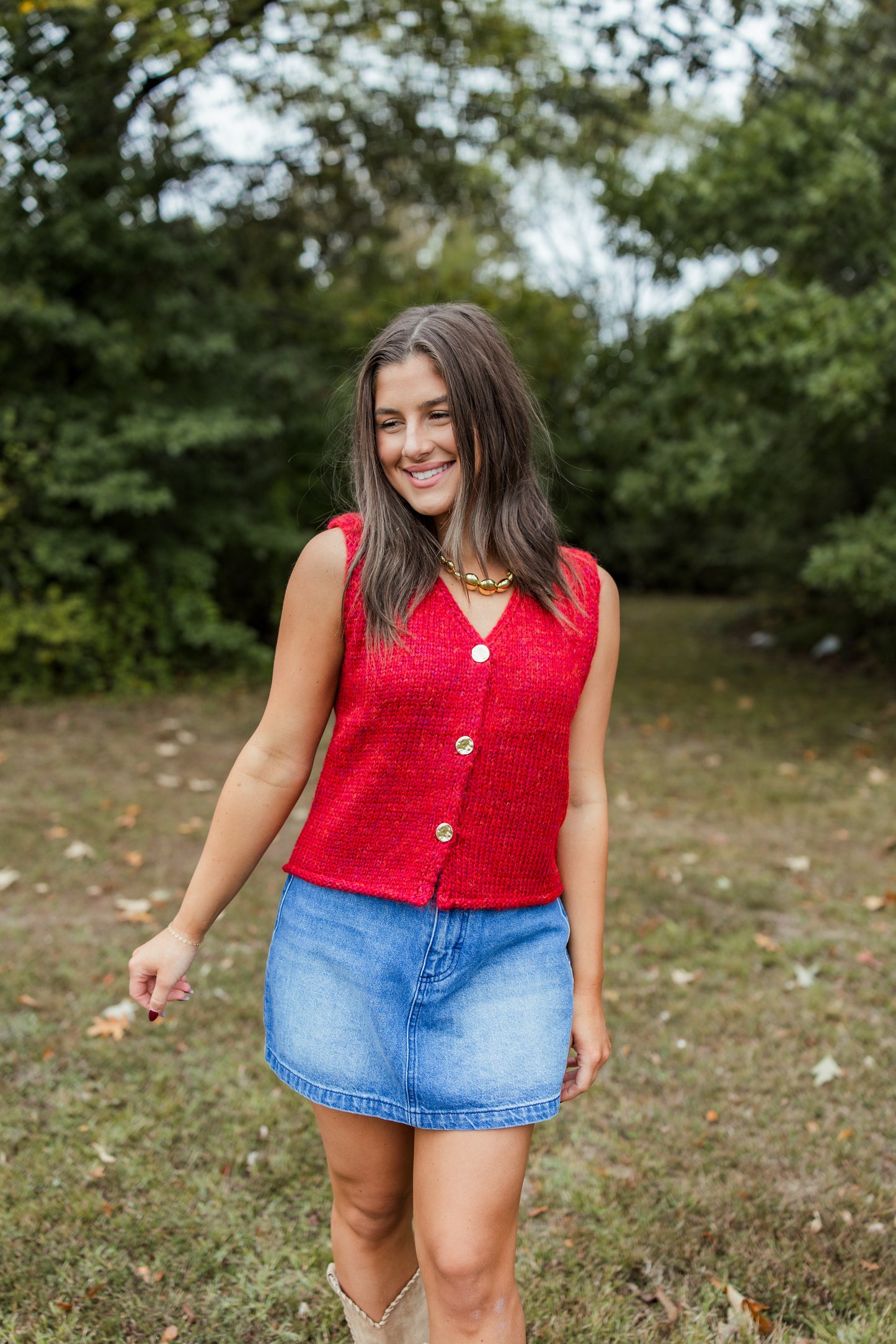 VNECK BUTTON DOWN SWEATER VEST